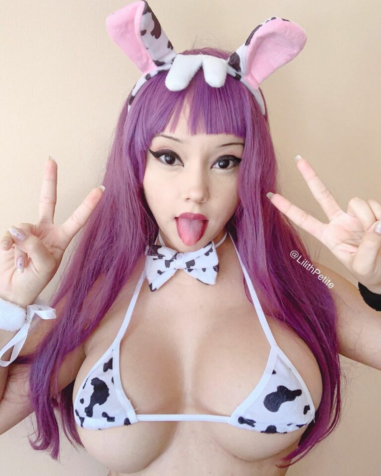 Bukkake group petite squirting