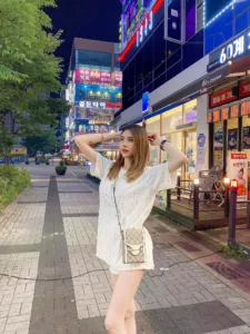 Paweethida24