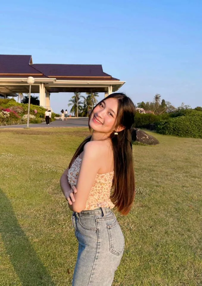 ครูนิสเวโกเวลอบ